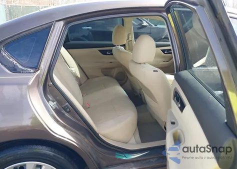 2014 Nissan Altima 2.5 S z USA, uszkodzony, nr VIN 1N4AL3AP3EN261826